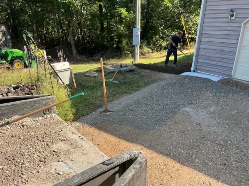 landscaper-columbia-mo-stanaway-landscaping-10-5-2026-009