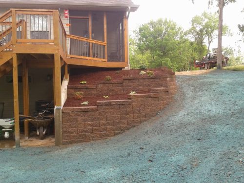 landscaping-booneville-missouri-stanaway-land-designs-grass-seeding-4
