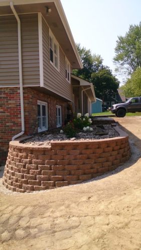 landscaping-booneville-missouri-stanaway-land-designs-retaining-walls-12