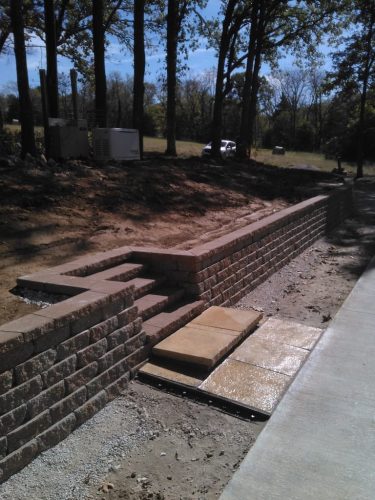 landscaping-booneville-missouri-stanaway-land-designs-retaining-walls-23