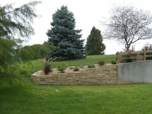 landscaping-booneville-missouri-stanaway-land-designs-retaining-walls-39